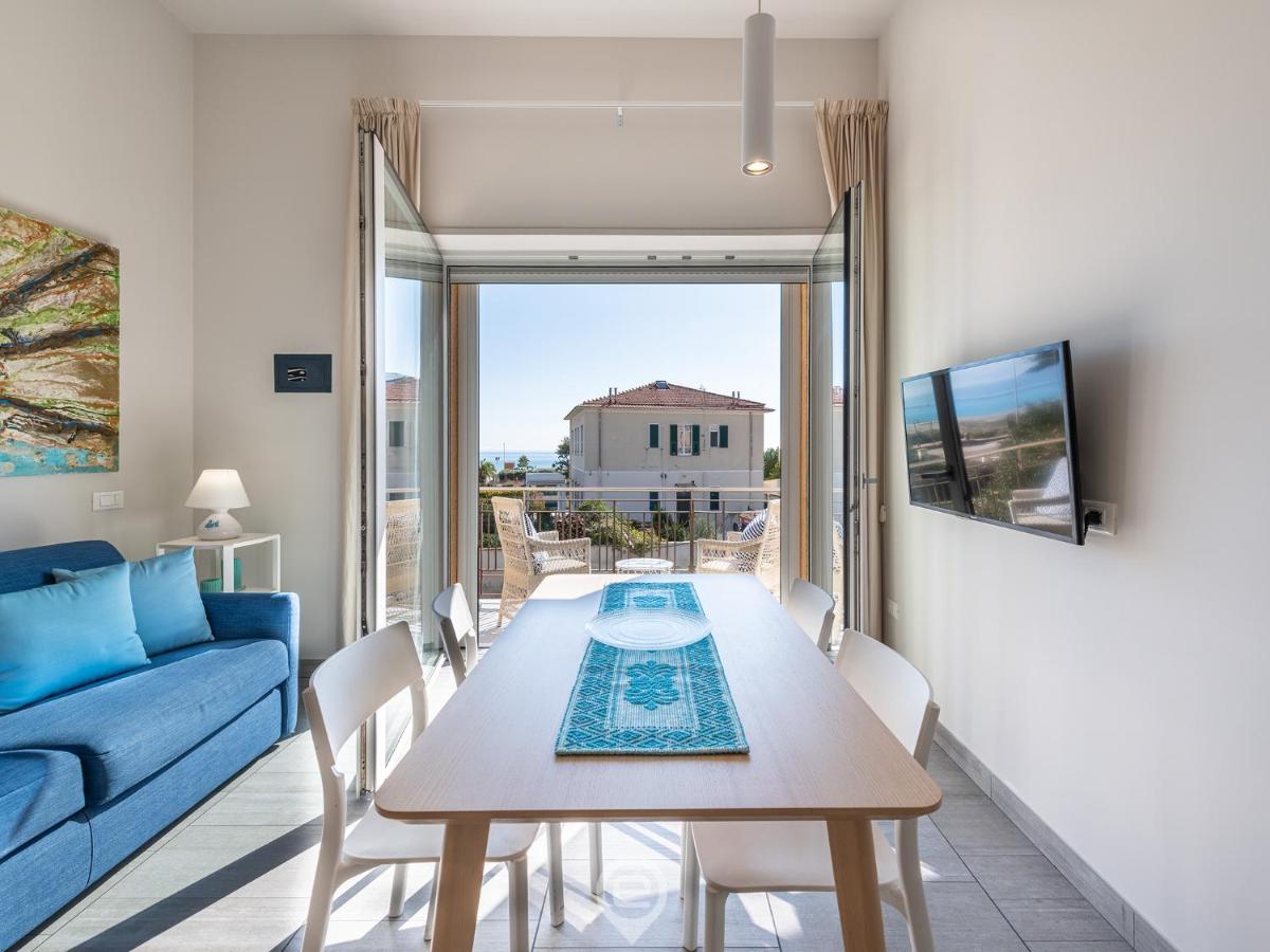Poetto Sea Breeze - Blue Apartment Каляри Екстериор снимка