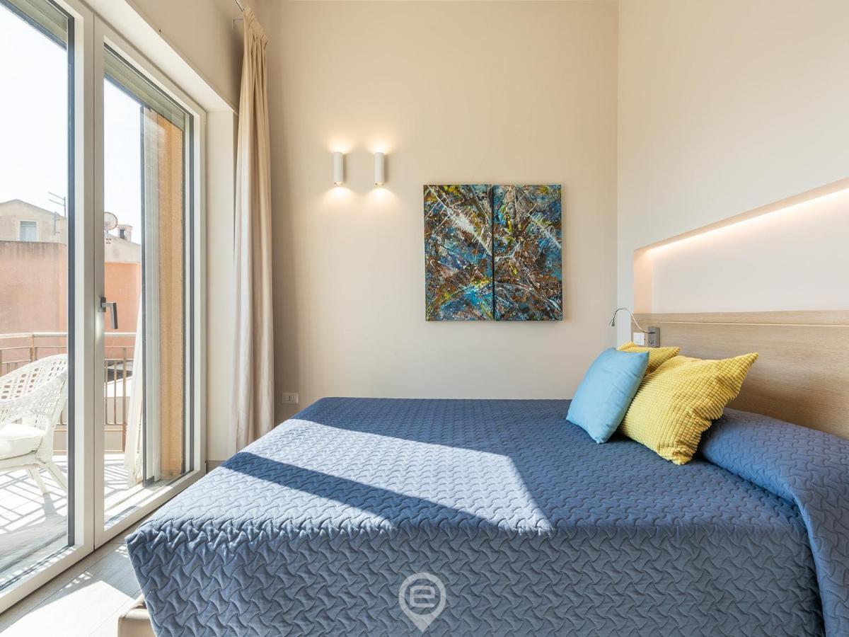 Poetto Sea Breeze - Blue Apartment Каляри Екстериор снимка